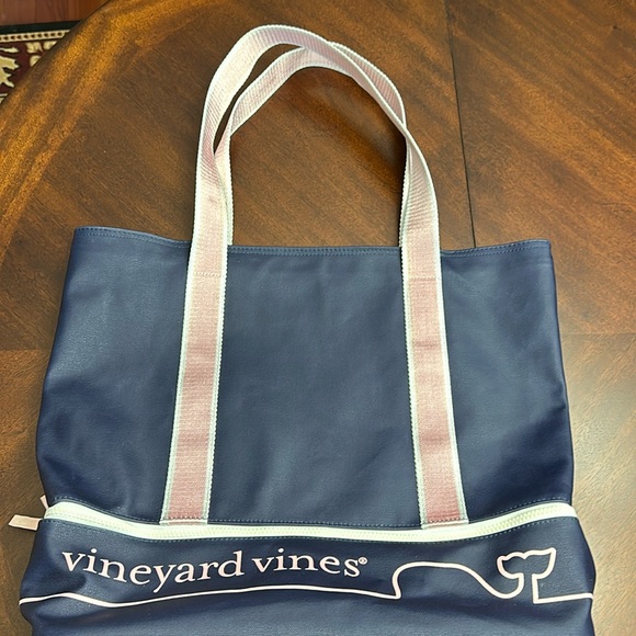 Vineyard Vines Bags Vineyard Vines X Target Large Blue Pink Beach